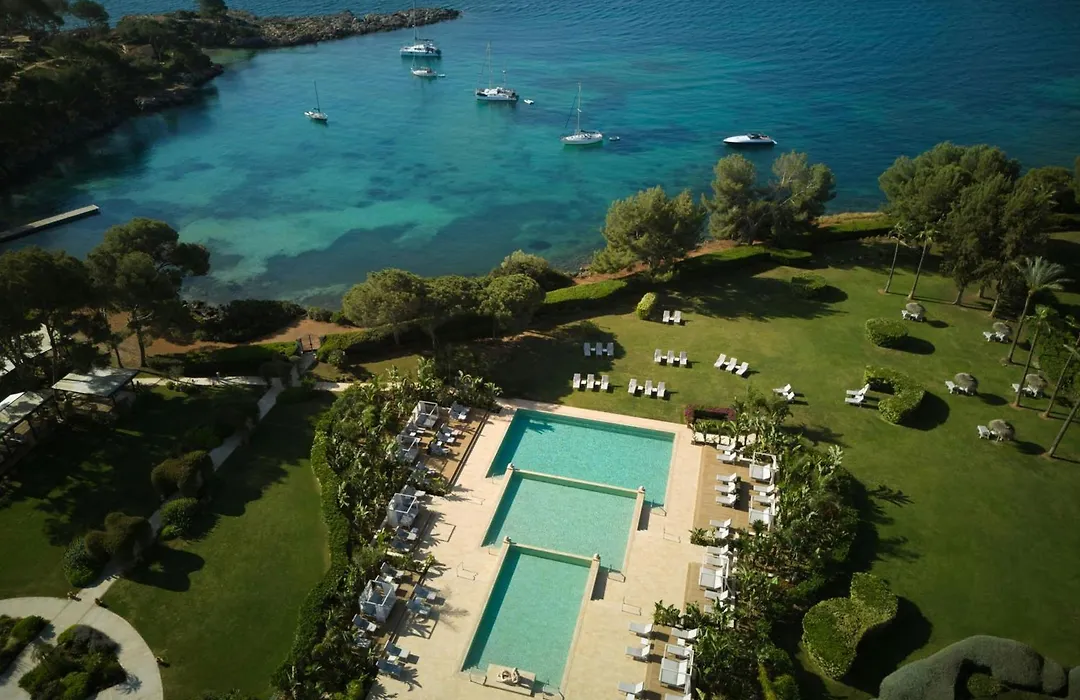 The St. Regis Mardavall Mallorca Resort-1